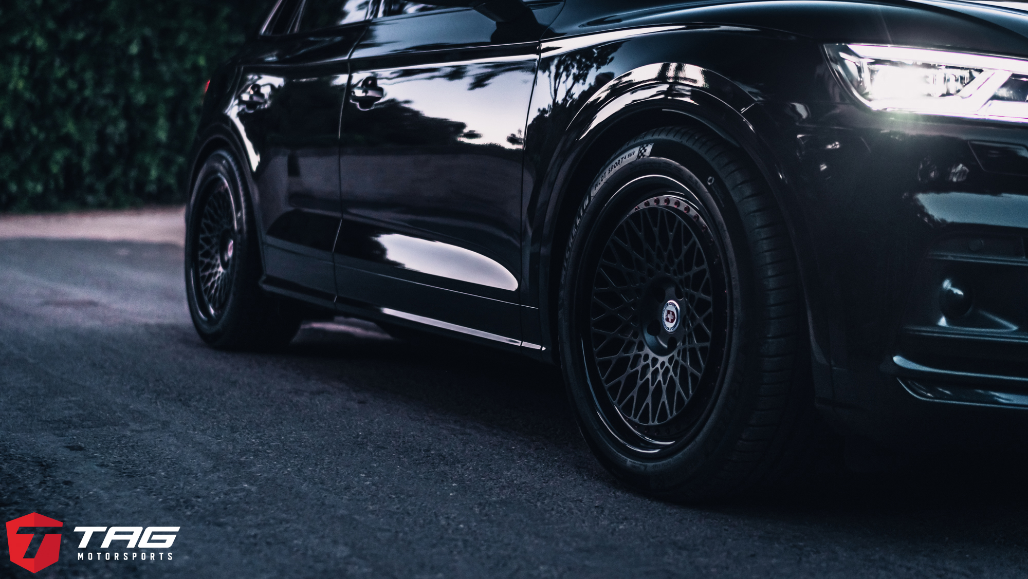 2019 AUDI SQ5 ON HRE VINTAGE 501 + CETE LOWERING MODULE + TAG Motorsports